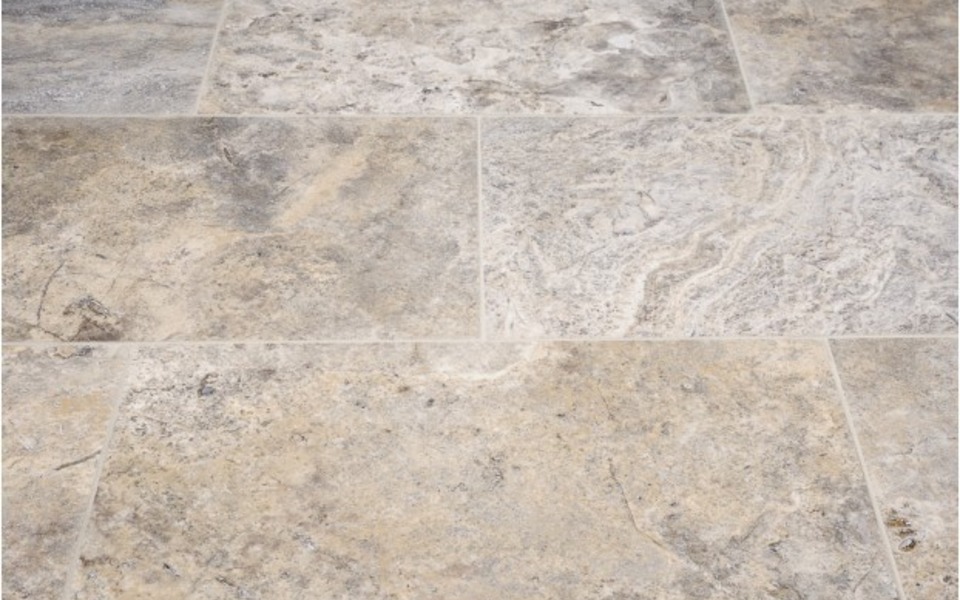 silver-honed-travertine-2-